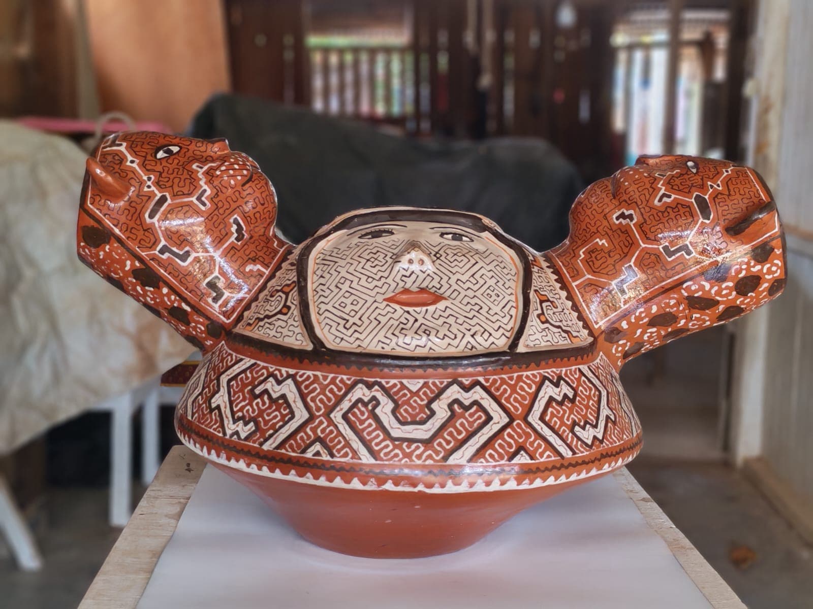 Pintura em cerâmica da tradição Shipibo Konibo